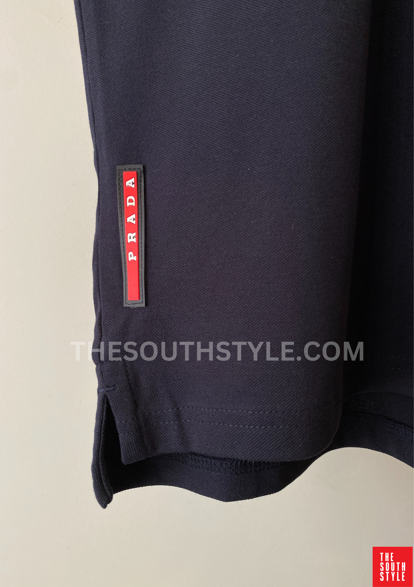 PRADA PIQUE MEN'S PLAIN TRIANGLE LOGO POLO | NAVY