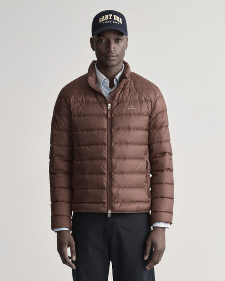 GANT MEN'S LIGHTWEIGHT DOWN JACKET | BROWN