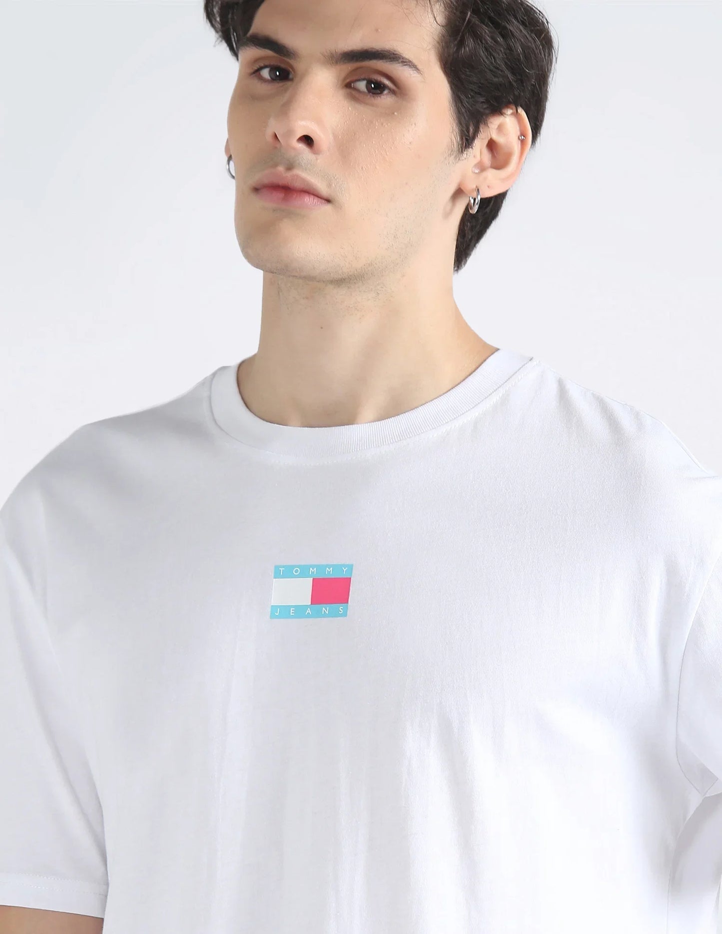 TOMMY JEANS ENTRY GRAPHIC TEE SHIRT | WHITE