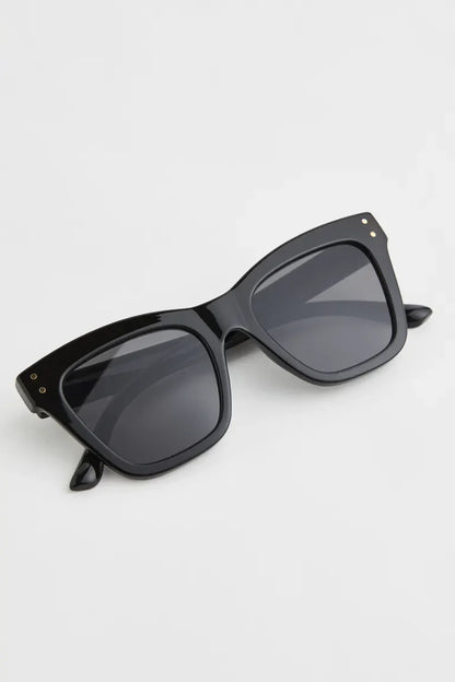 H&M CAT-EYE SUNGLASSES | BLACK